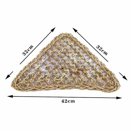 Comfortable and Natural Straw Reptile Bed Hammock for Basking and Relaxation - 32*32*42CM